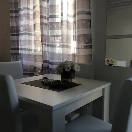 Bingo Apartment *